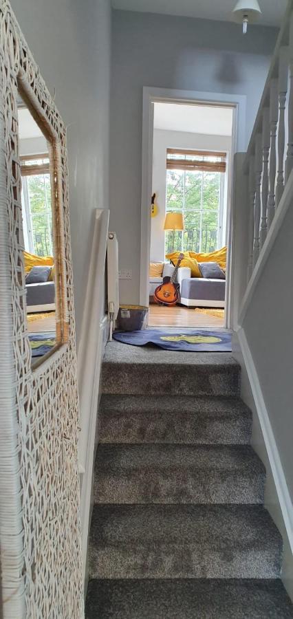 Camden Guest House Double Bedroom With Super Large King Bed Londres Exterior foto